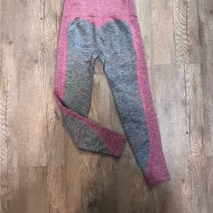 Gym shark leggings gently worn size medium
